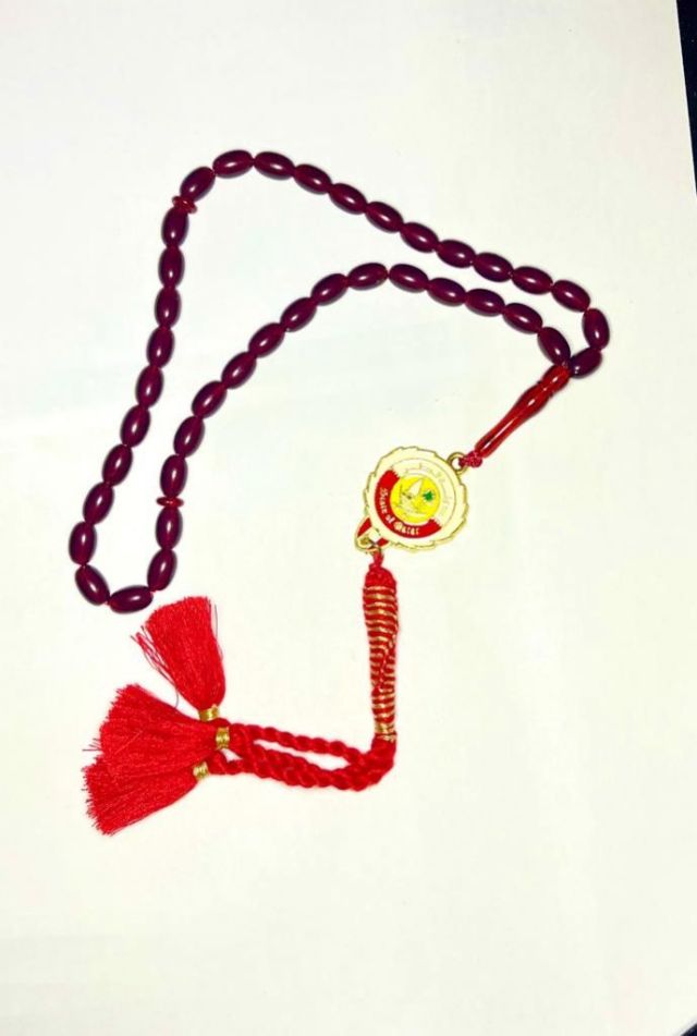 مسبحة حمراء لدولة قطر